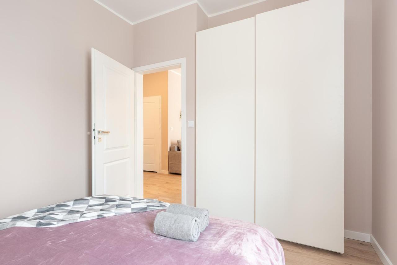 Superapart Aignera 4, Family Friendly Oasis Varsovia